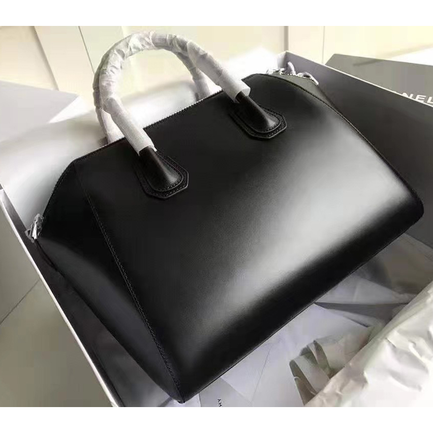 Givenchy Black Handbag(28-34-25CM) - FashionPlug