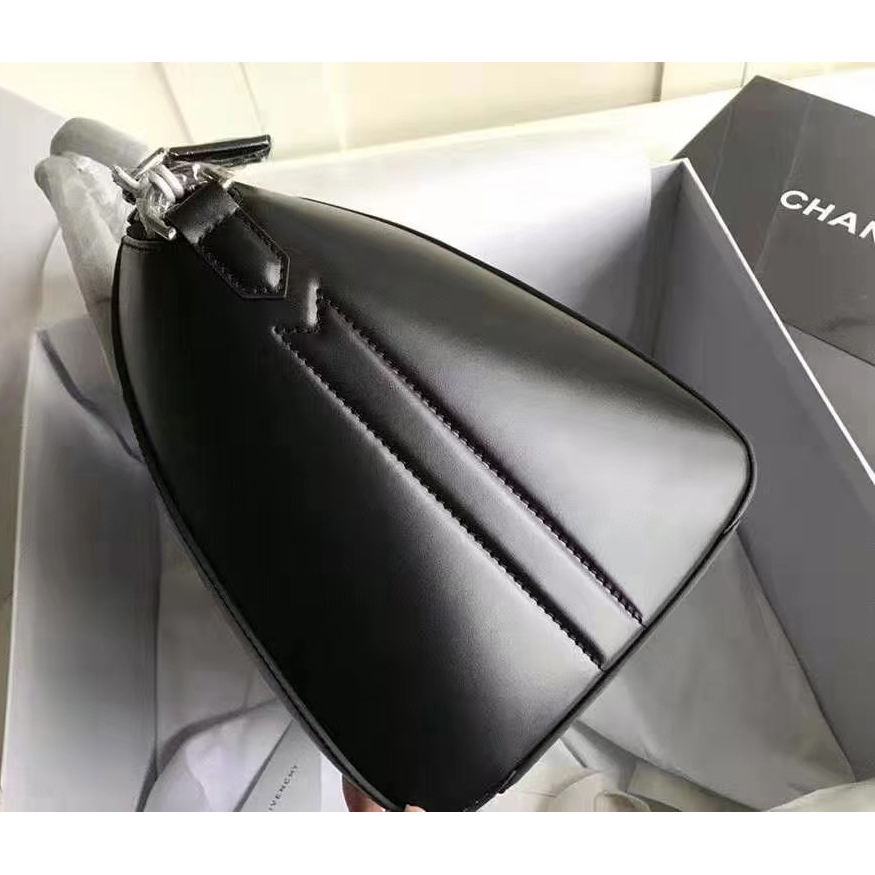 Givenchy Black Handbag(28-34-25CM) - FashionPlug