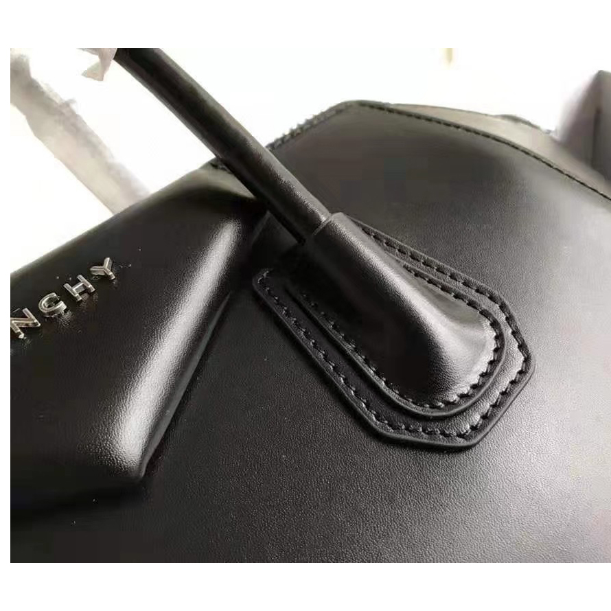 Givenchy Black Handbag(28-34-25CM) - FashionPlug