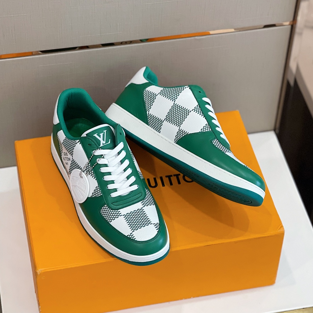 Louis Vuitton Men's Rivoli Sneaker - FashionPlug