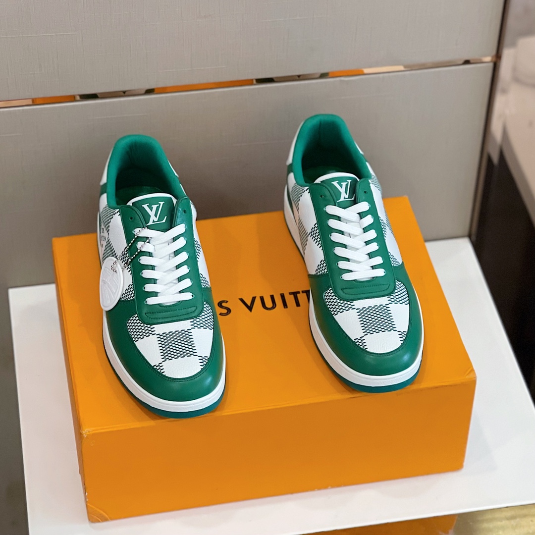Louis Vuitton Men's Rivoli Sneaker - FashionPlug
