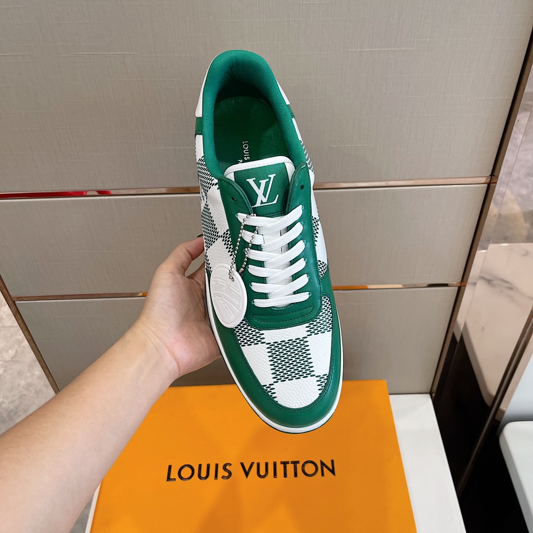Louis Vuitton Men's Rivoli Sneaker - FashionPlug