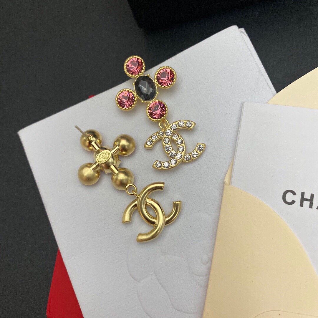 Dior Earrings  - FashionPlug