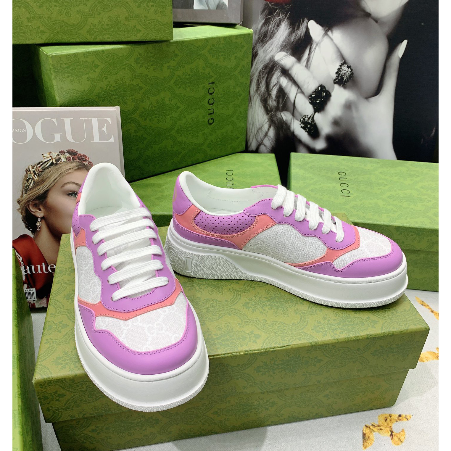 Gucci GG Chunky B SeriesMen's &Women's Sneakers - FashionPlug