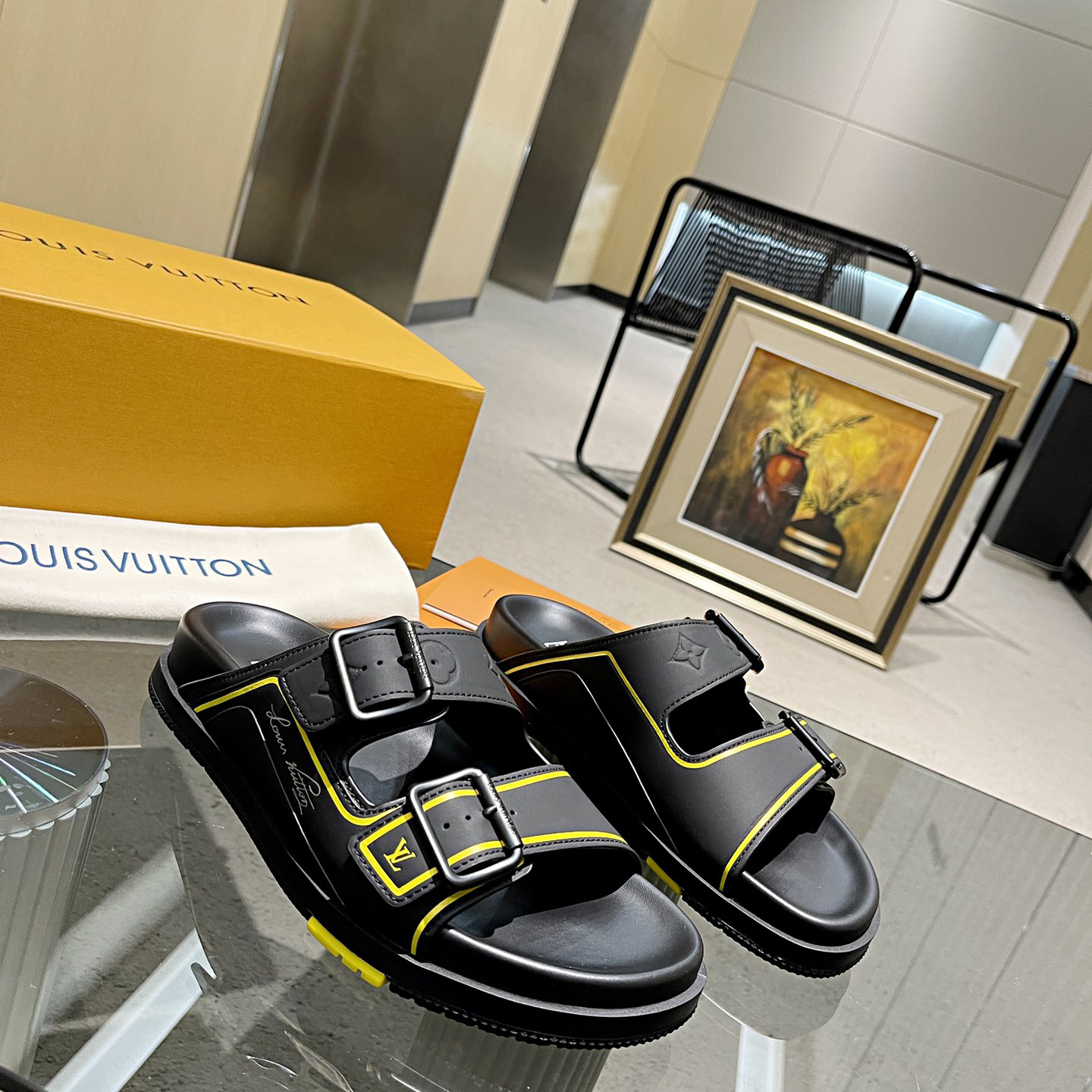 Louis Vuitton Men's Trainer Slippers - FashionPlug