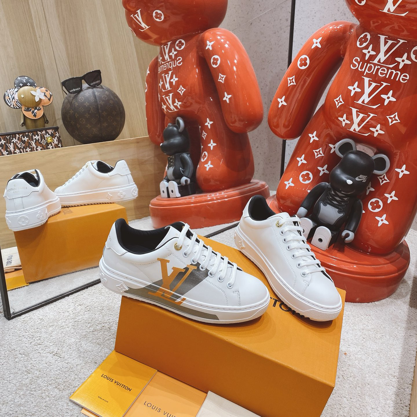 Louis Vuitton Logo Sneaker - FashionPlug