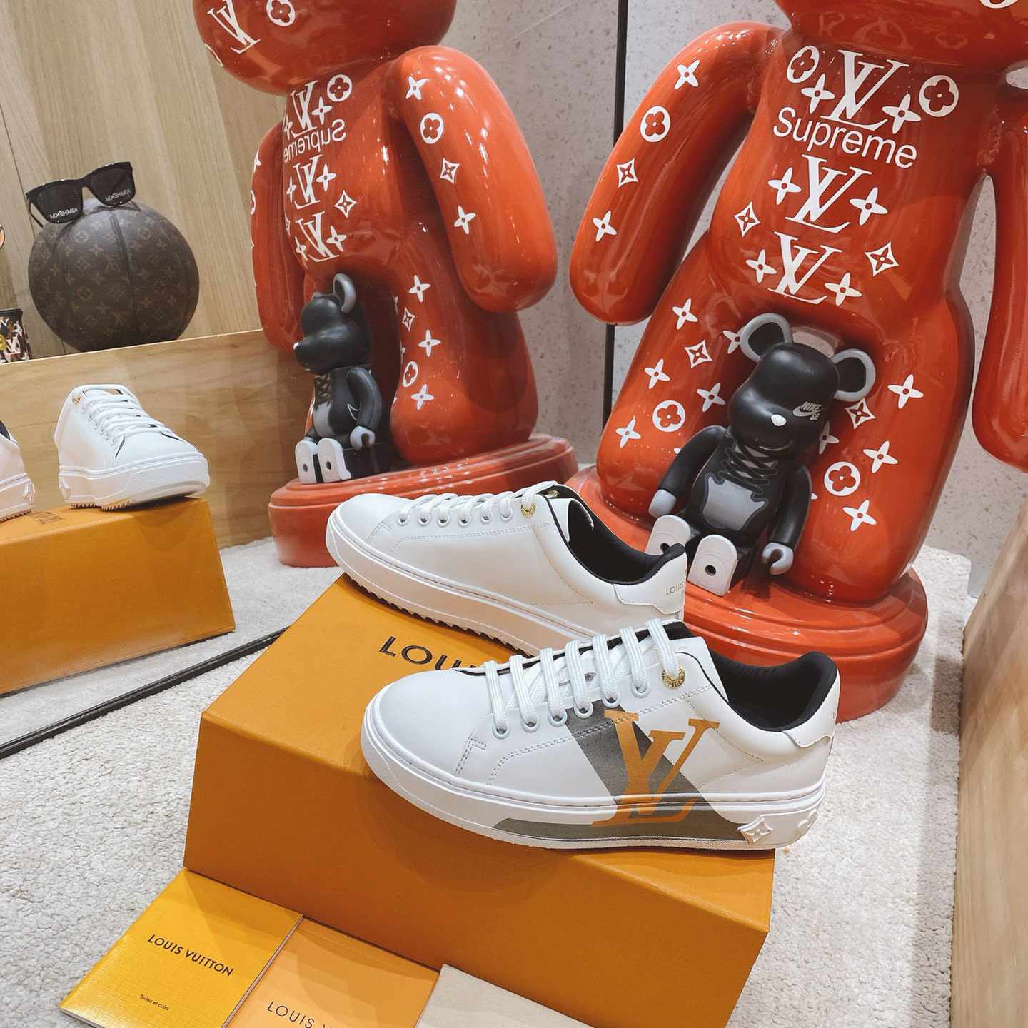 Louis Vuitton Logo Sneaker - FashionPlug