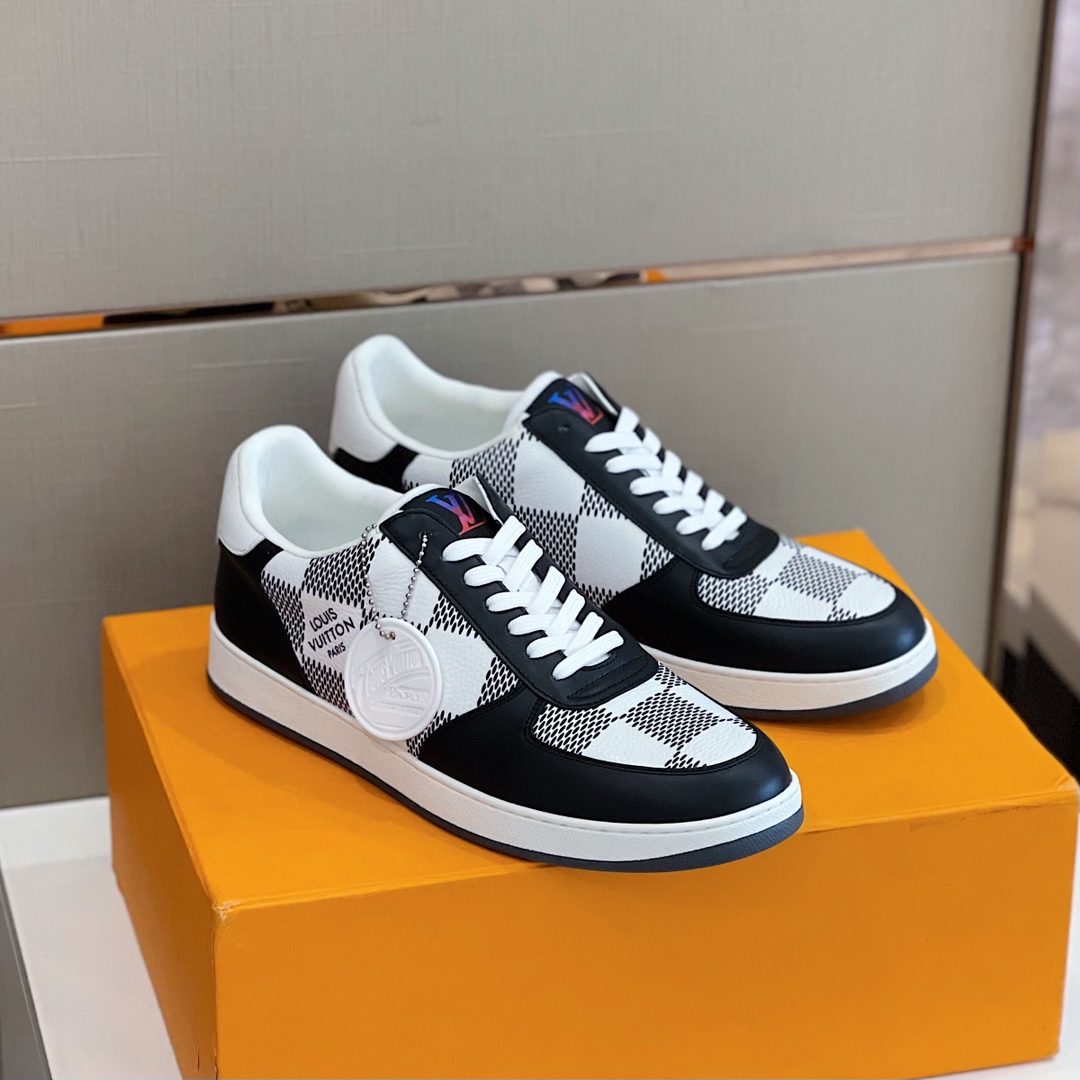 Louis Vuitton Men's Rivoli Sneaker - FashionPlug