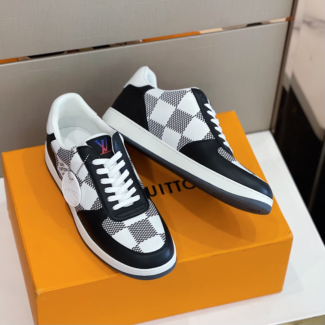 Louis Vuitton Men's Rivoli Sneaker - FashionPlug