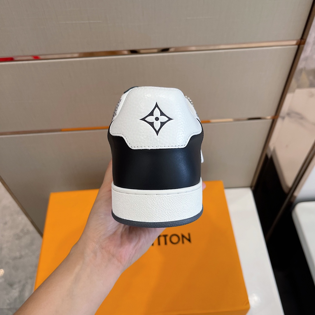 Louis Vuitton Men's Rivoli Sneaker - FashionPlug