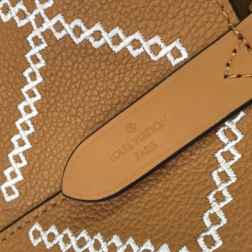 Louis Vuitton Monogram Bucket Bag （20*20*13cm） - FashionPlug