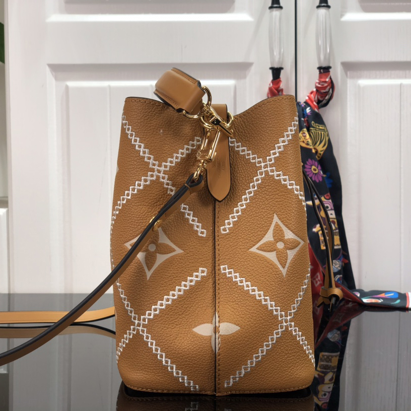 Louis Vuitton Monogram Bucket Bag （20*20*13cm） - FashionPlug