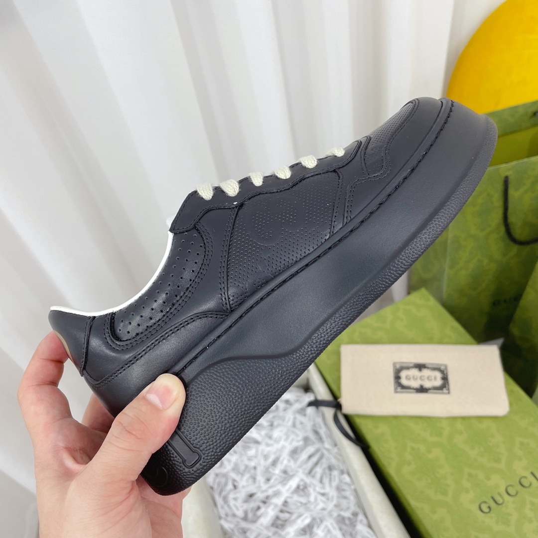 Gucci GG Chunky B SeriesMen's &Women's Sneakers - FashionPlug