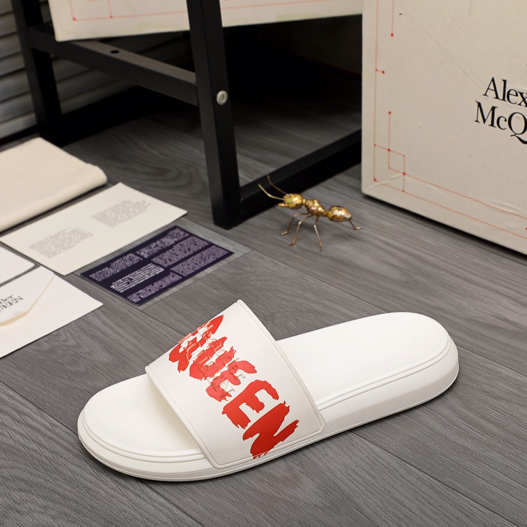 Alexander Mqueen Logo Slipper - FashionPlug