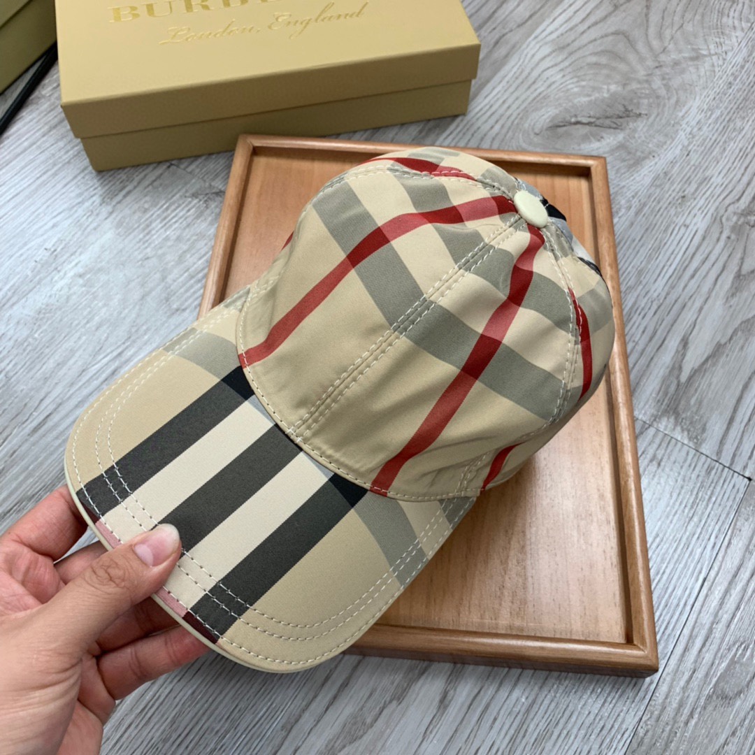 Burberry Vintage Check And Icon Stripe Baseball Cap - FashionPlug