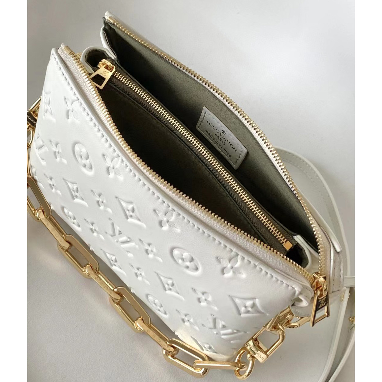 Louis Vuitton Coussin BB Handbag(21-16-7cm)  M20770 - FashionPlug