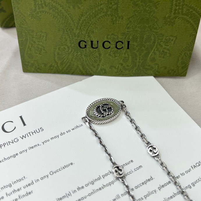Gucci Double G Bracelet - FashionPlug