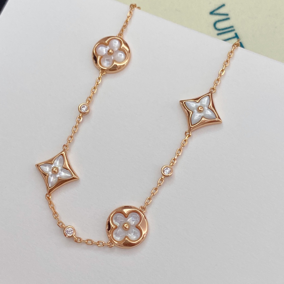 Louis Vuitton Color Blossom BB Multi-Motifs Bracelet   Q95650 - FashionPlug