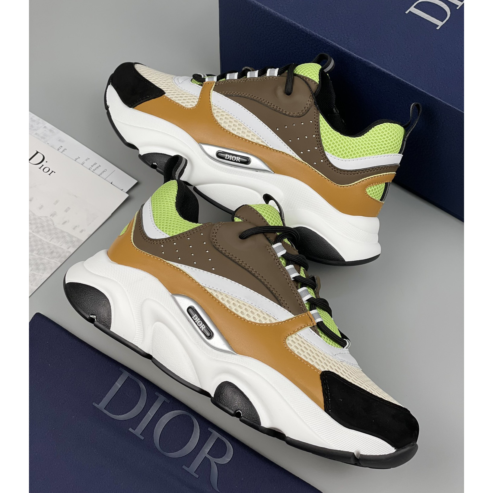 Dior B22 Sneaker  - FashionPlug