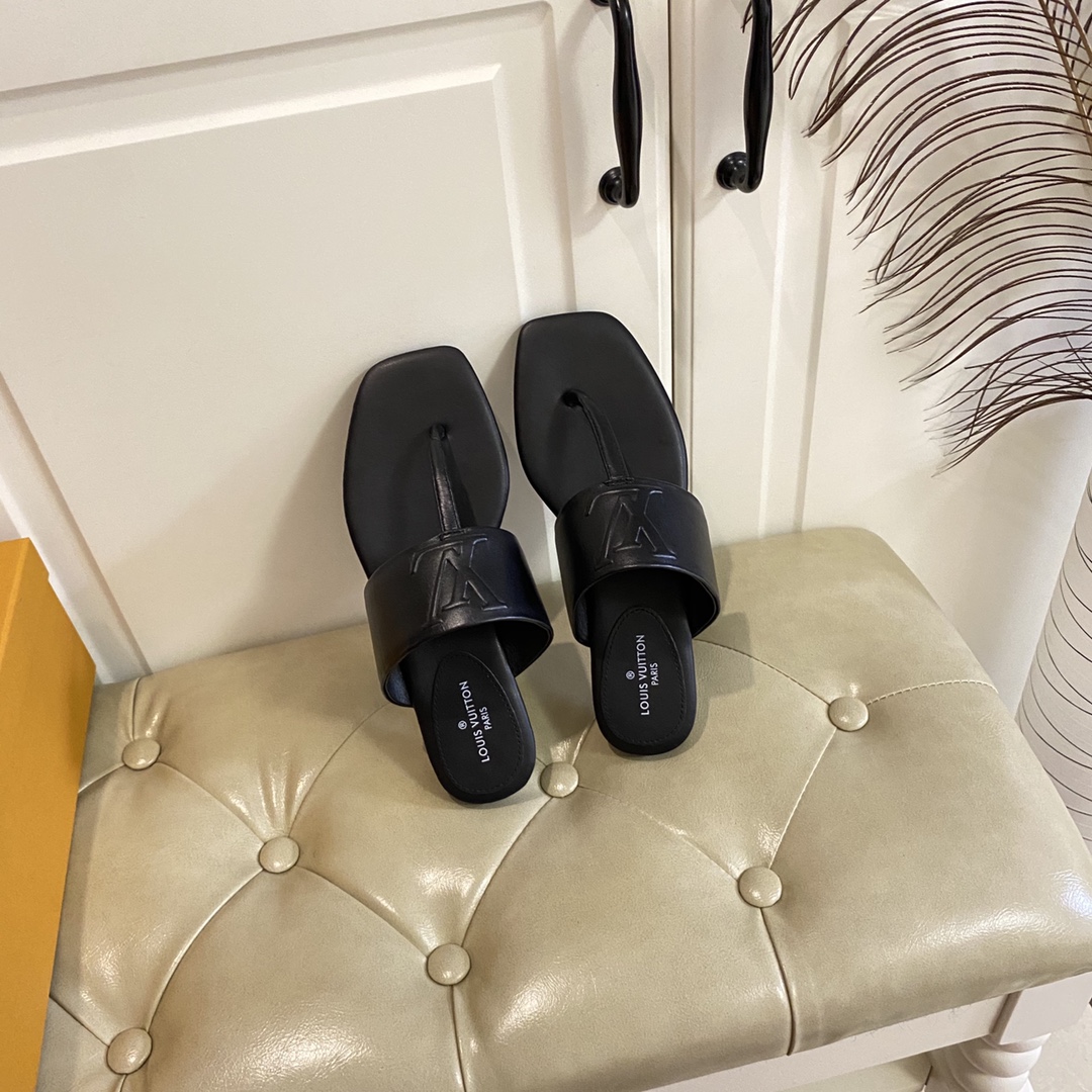 Louis Vuitton Drapy Flat Thong In Black     1AAB4E - FashionPlug