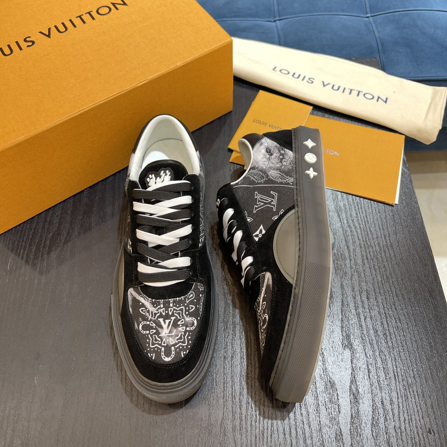 Louis Vuitton LV Ollie Sneaker        - FashionPlug