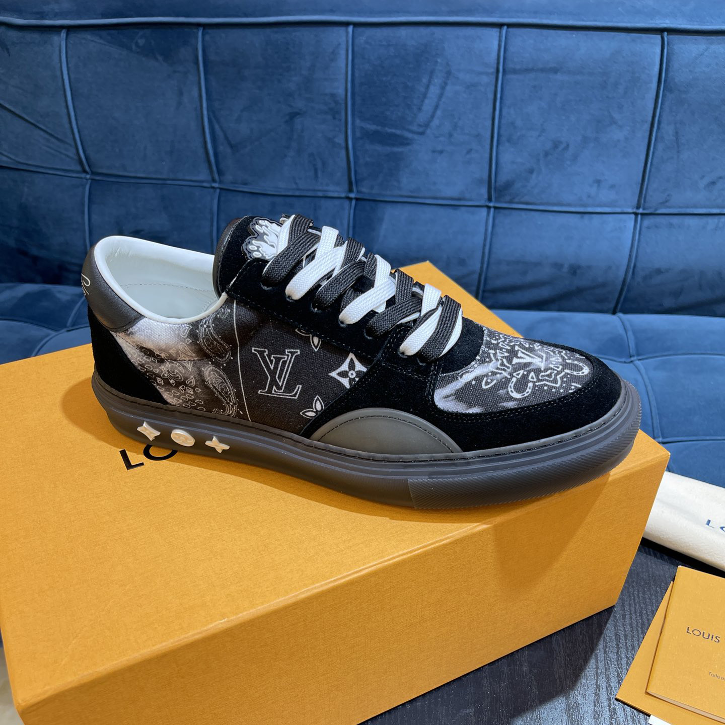 Louis Vuitton LV Ollie Sneaker        - FashionPlug