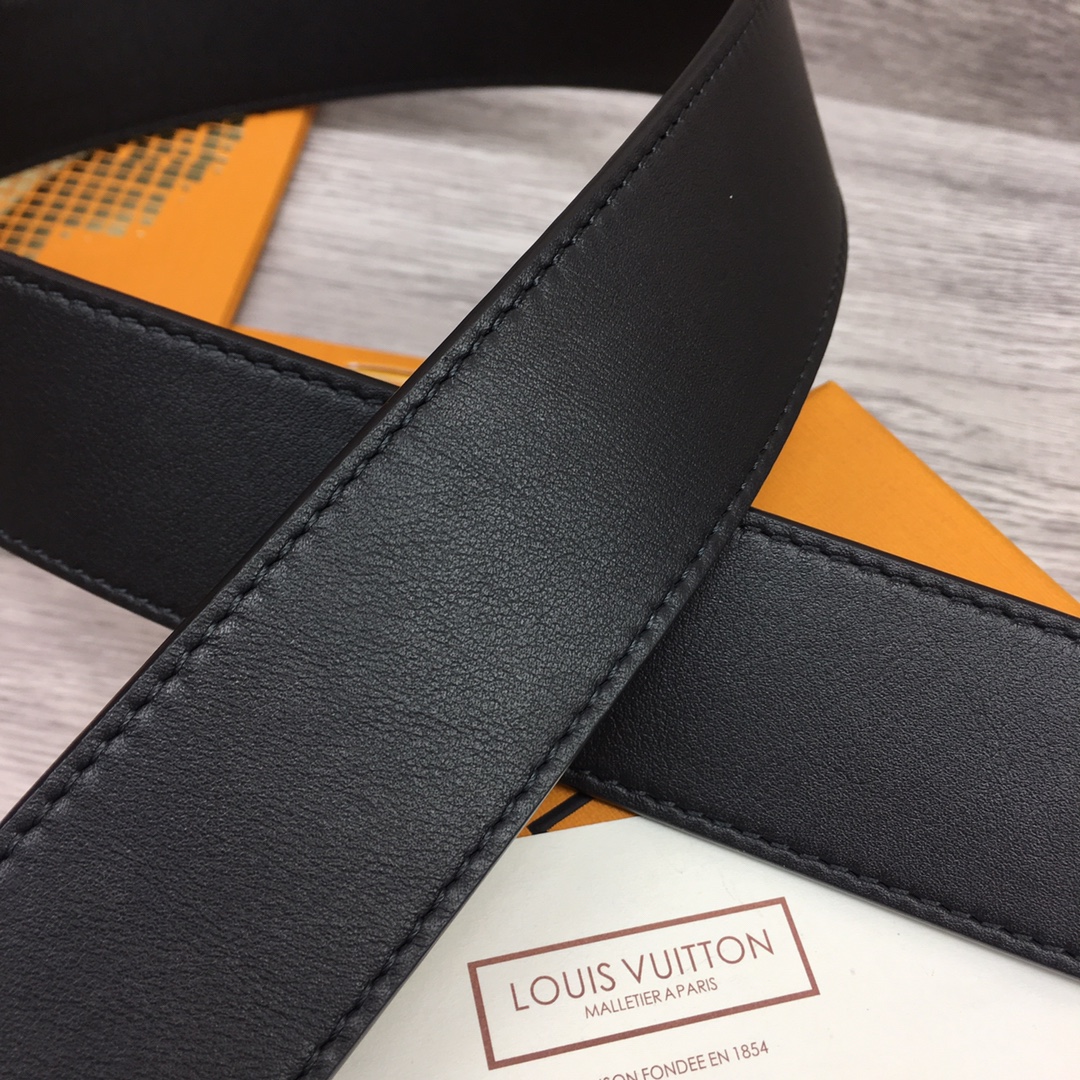 Louis Vuitton Shape 40MM Reversible Belt - FashionPlug