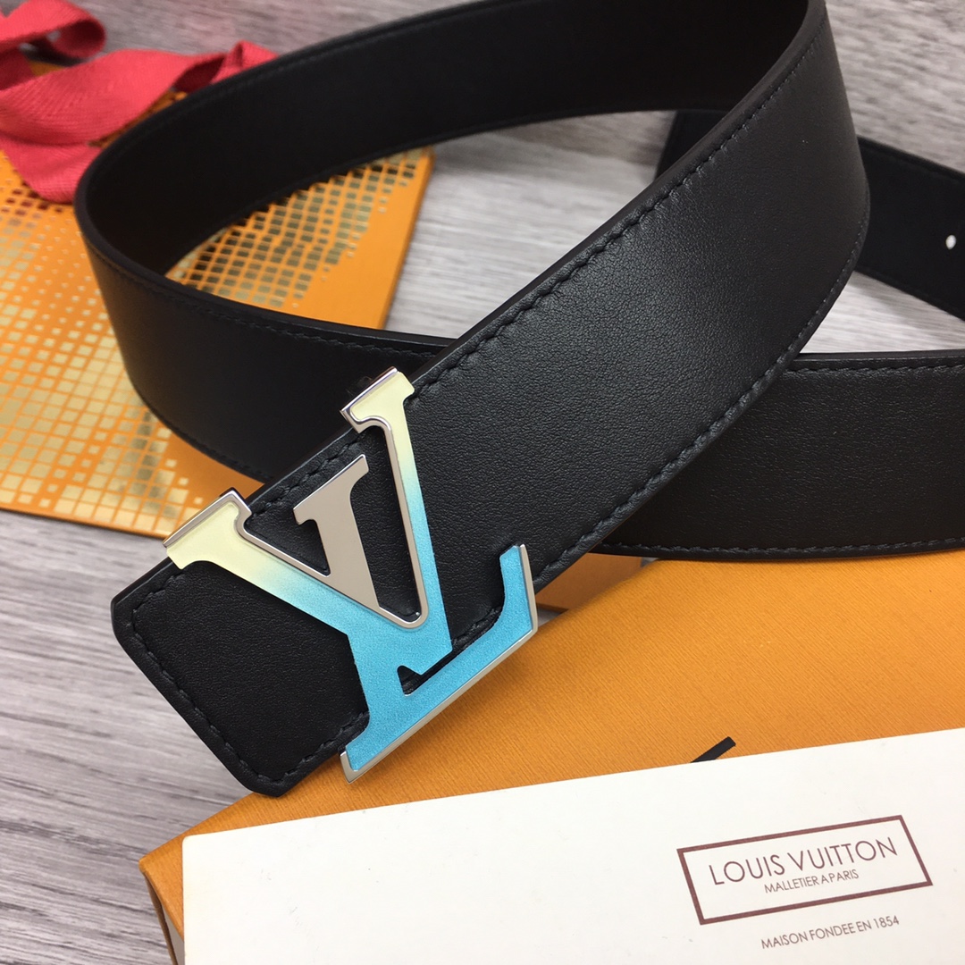 Louis Vuitton Shape 40MM Reversible Belt - FashionPlug