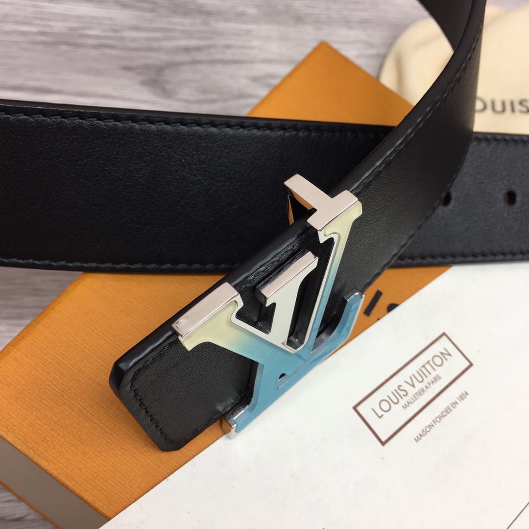 Louis Vuitton Shape 40MM Reversible Belt - FashionPlug