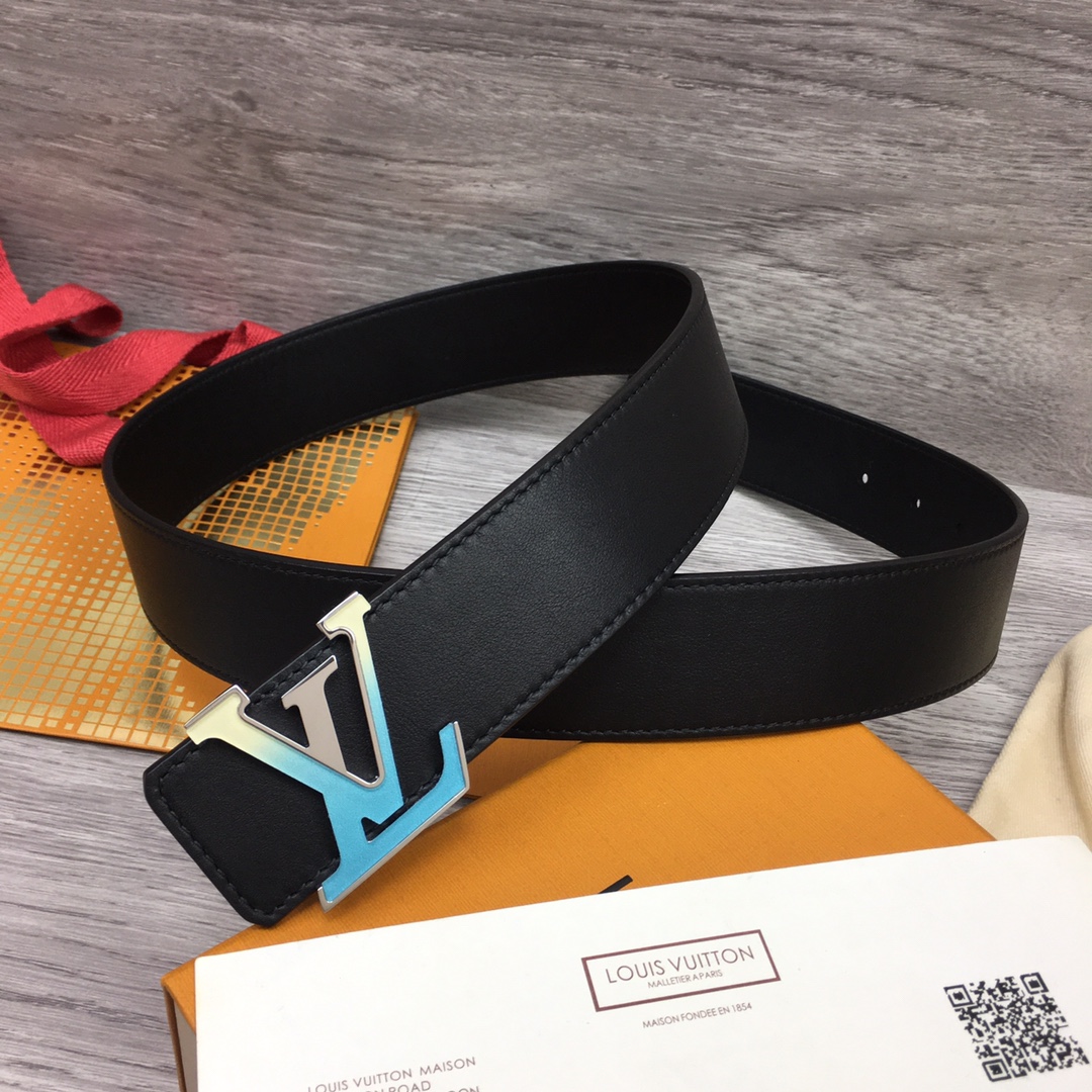 Louis Vuitton Shape 40MM Reversible Belt - FashionPlug