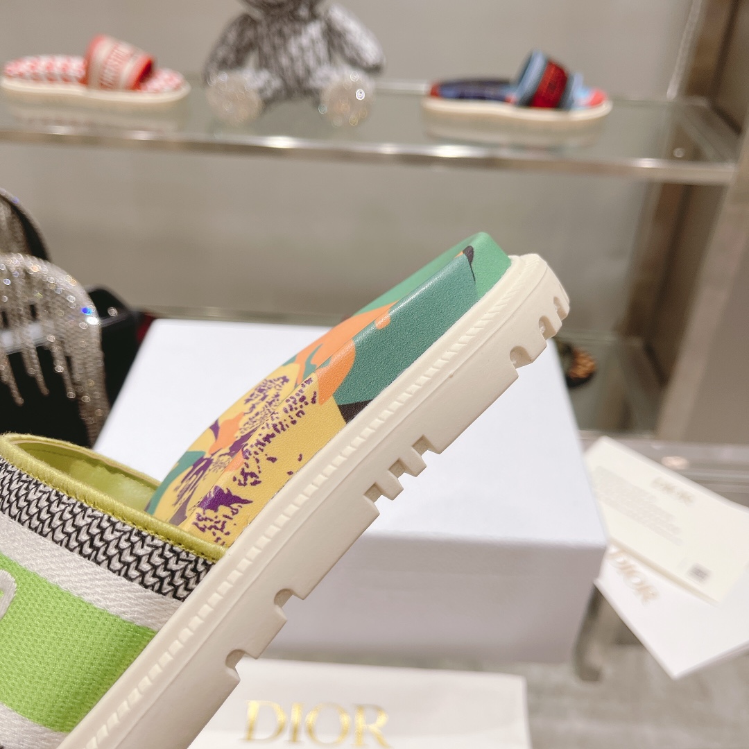 Dior Dway Slide - FashionPlug