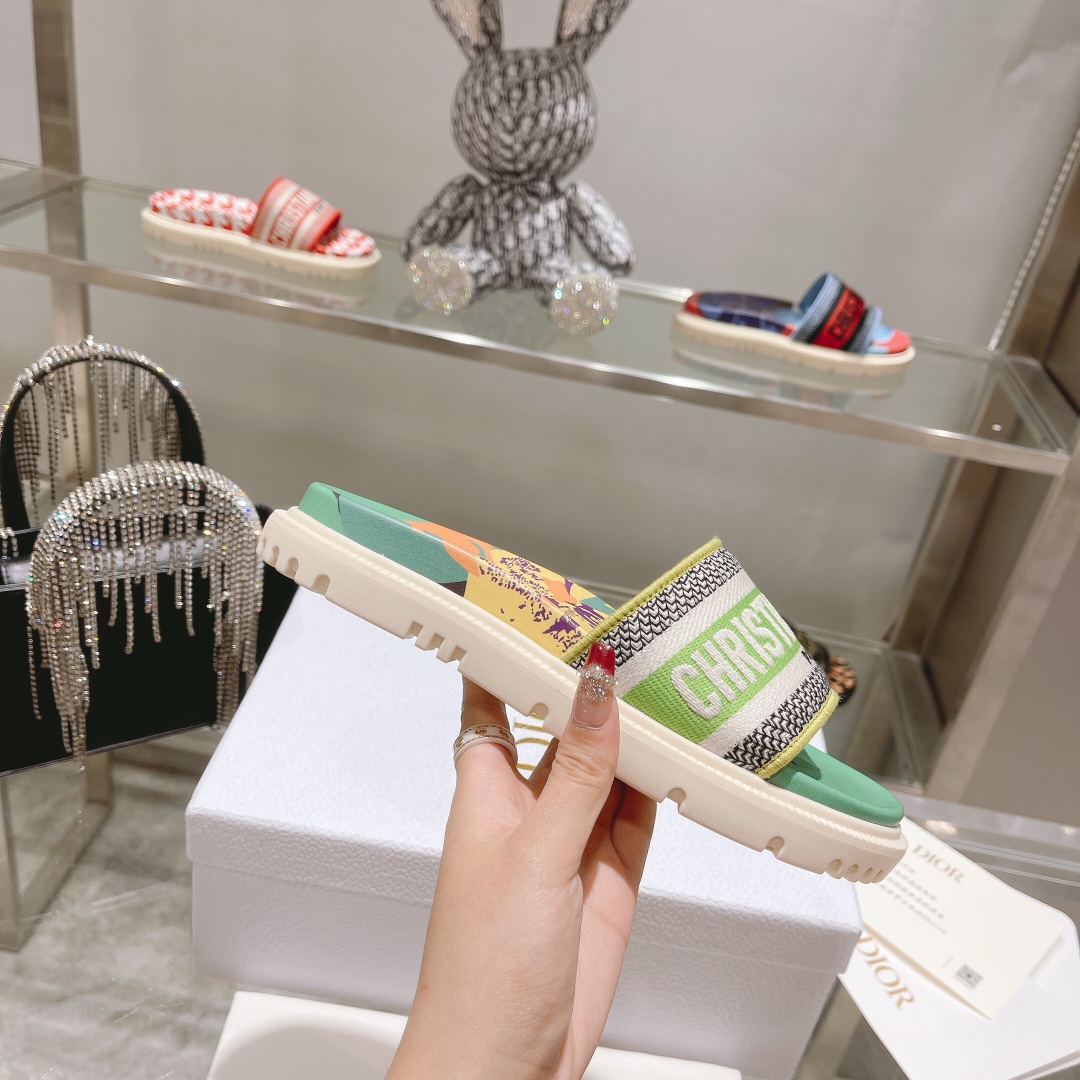Dior Dway Slide - FashionPlug