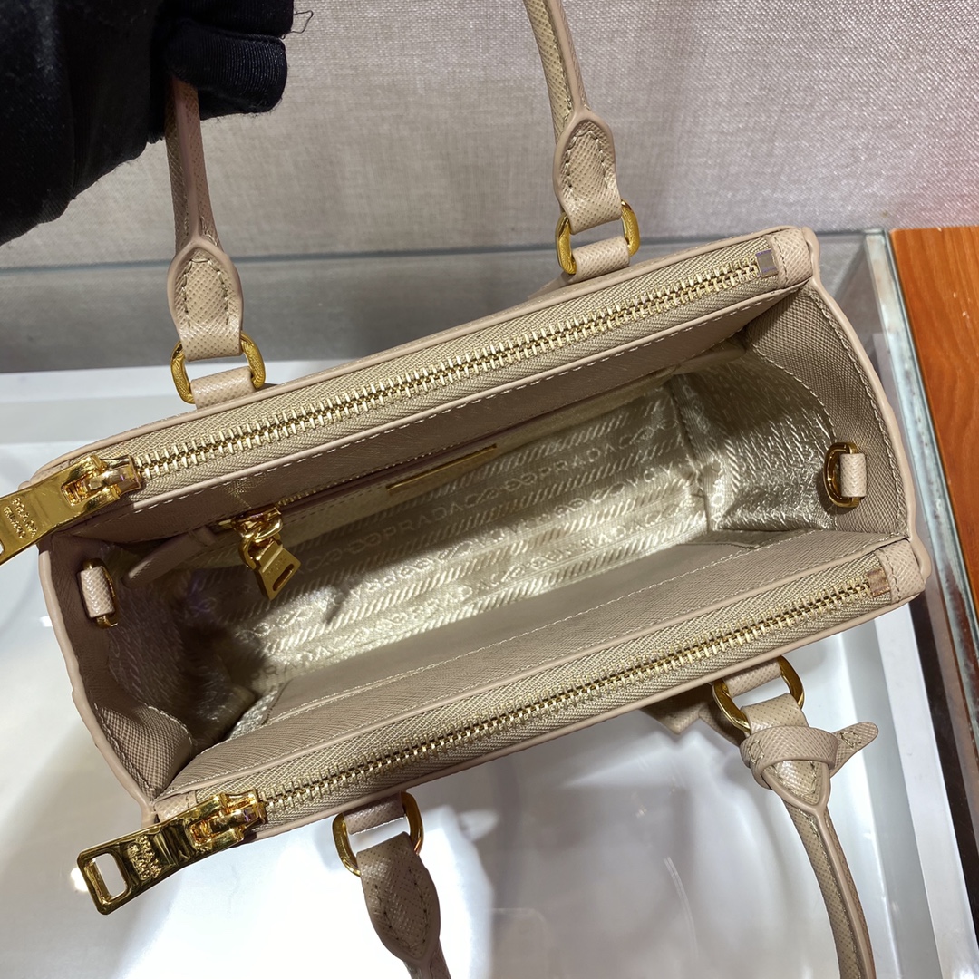Prada Galleria Saffiano Leather Micro-Bag(20-14.5-9.5cm)   1BA906 - FashionPlug