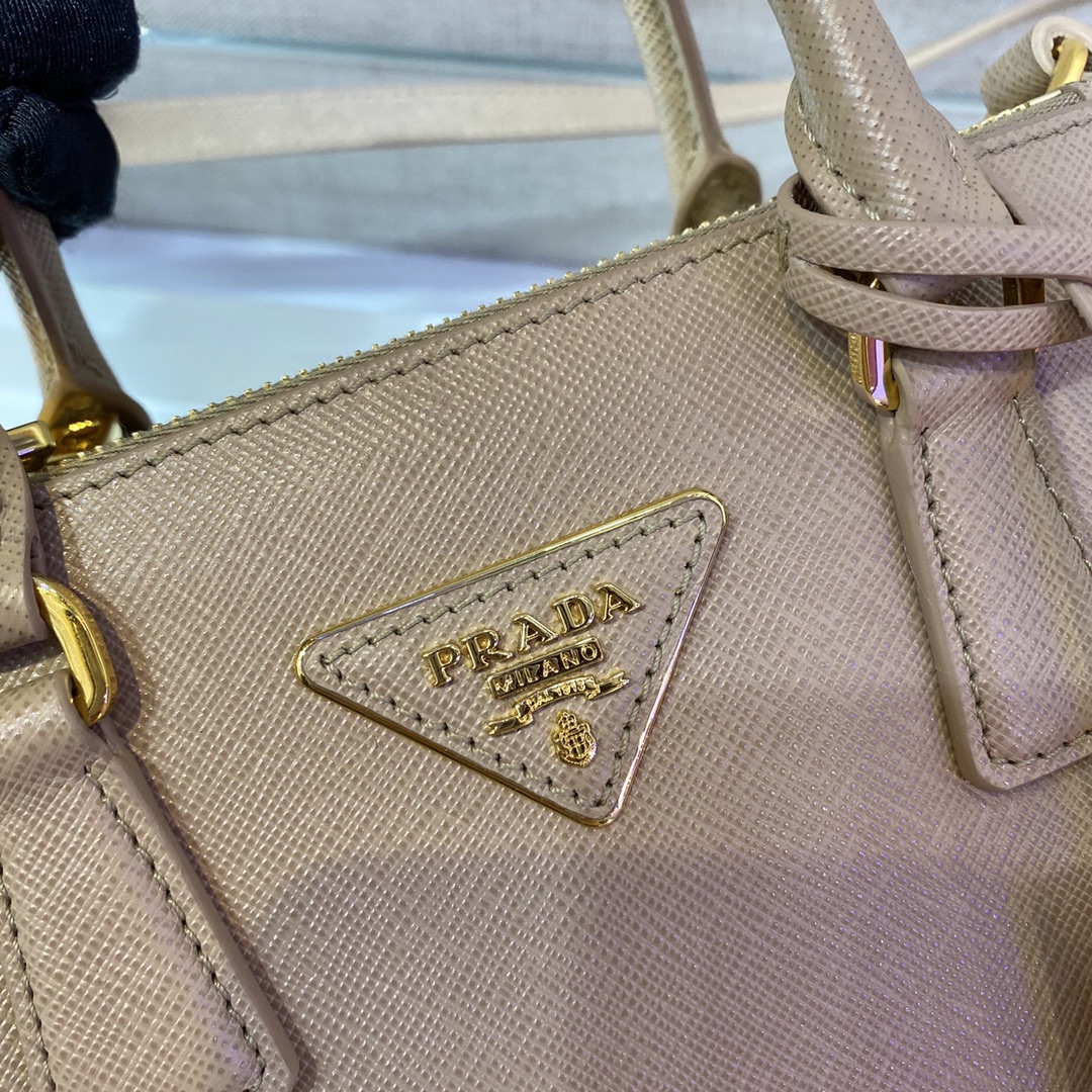 Prada Galleria Saffiano Leather Micro-Bag(20-14.5-9.5cm)   1BA906 - FashionPlug