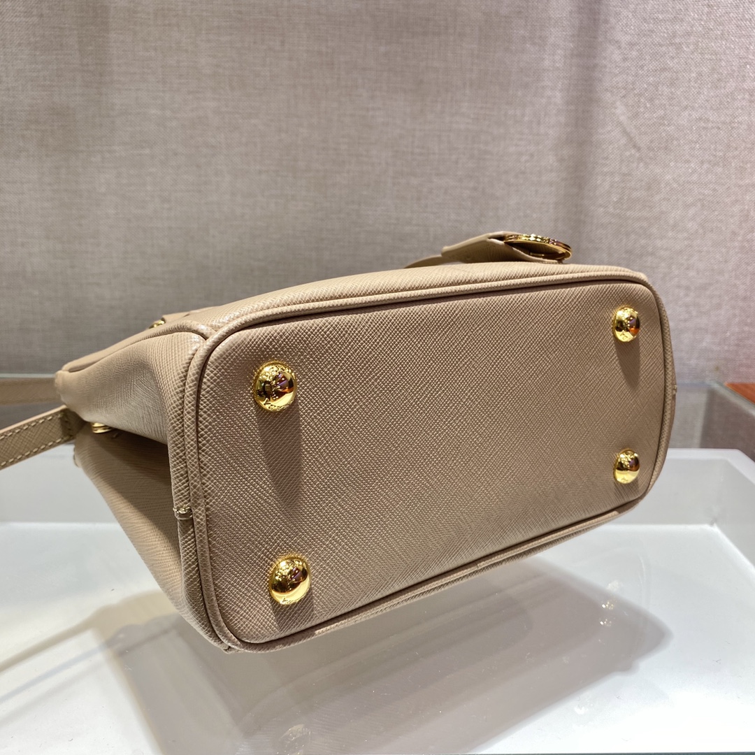 Prada Galleria Saffiano Leather Micro-Bag(20-14.5-9.5cm)   1BA906 - FashionPlug