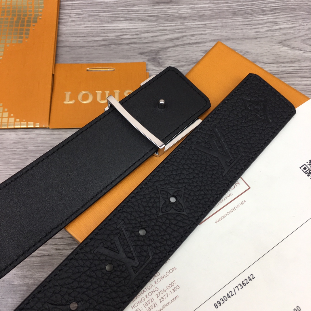 Louis Vuitton Shape 40MM Reversible Belt - FashionPlug