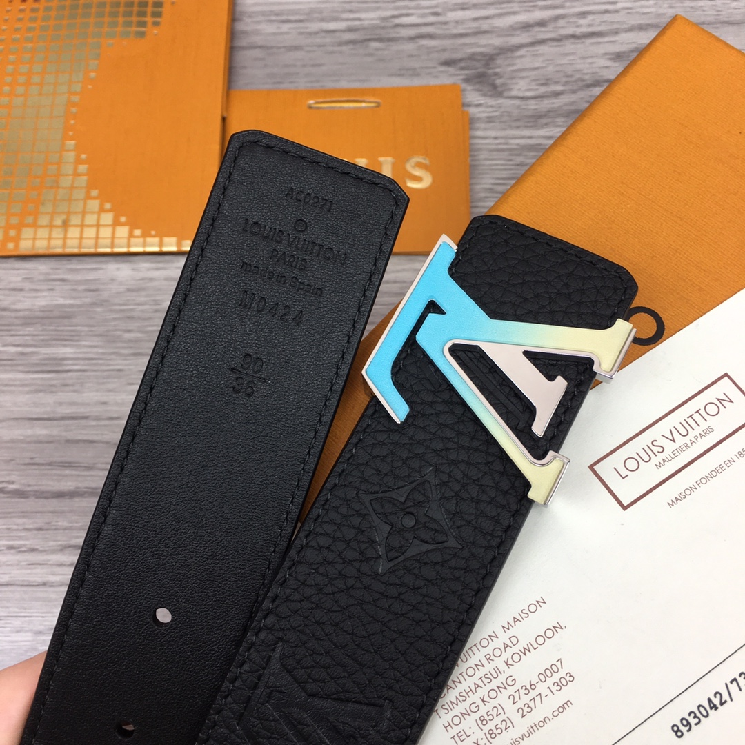 Louis Vuitton Shape 40MM Reversible Belt - FashionPlug