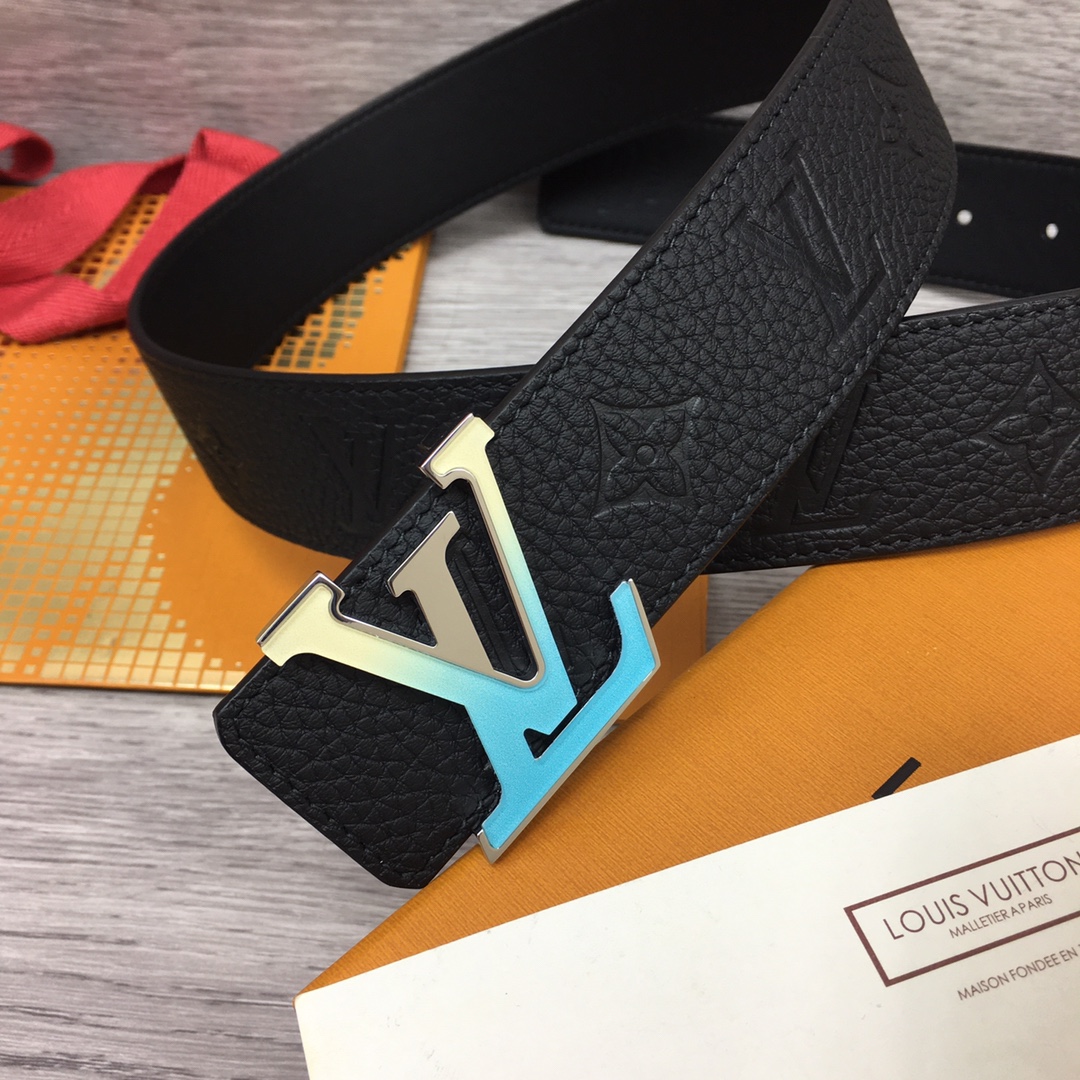 Louis Vuitton Shape 40MM Reversible Belt - FashionPlug