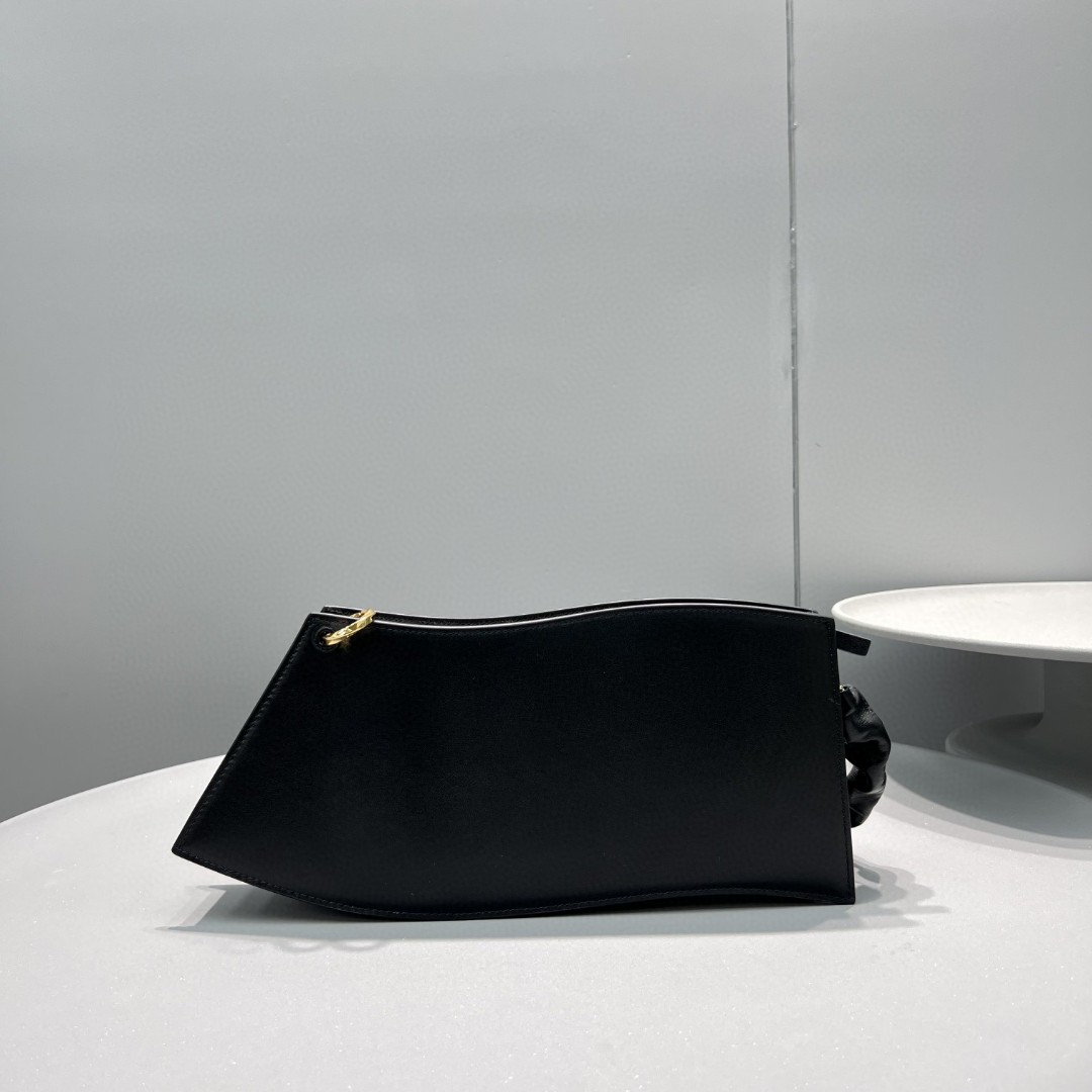 Jacquemus La Vague Ocean Curve Shoulder Bag(33-14.5-6cm) - FashionPlug