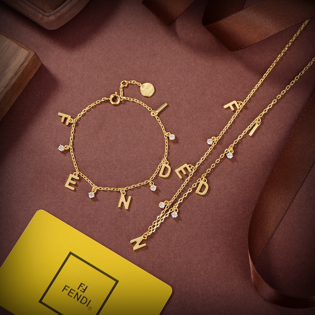 Fendi Signature Gold-Coloured Necklace - FashionPlug