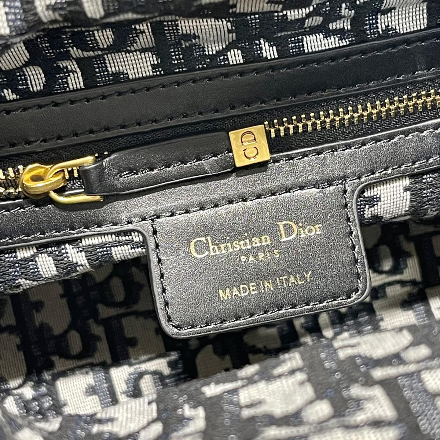 Dior Medium Lady Dior Bag(24-20-11cm) - FashionPlug