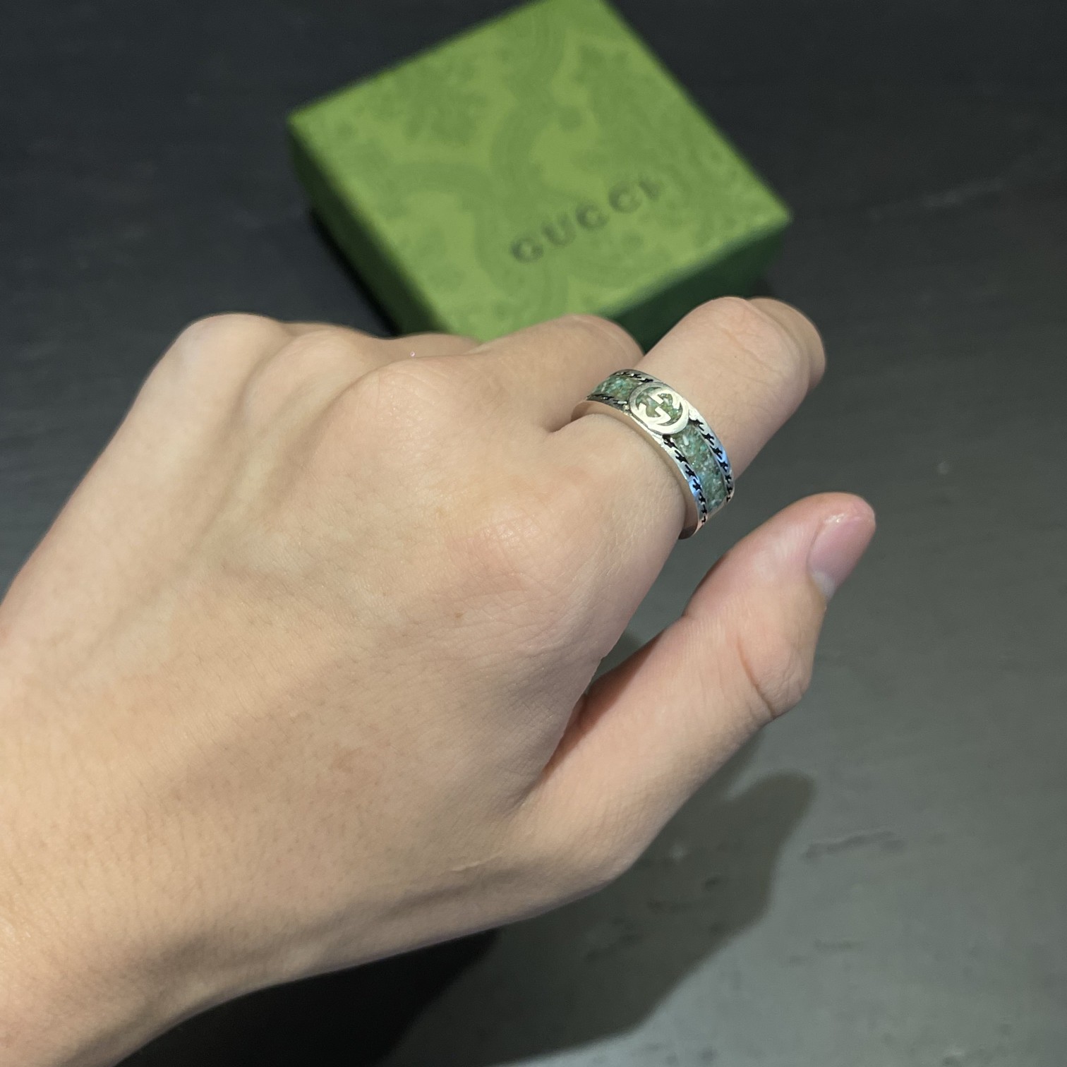 Gucci Ring with Interlocking G - FashionPlug