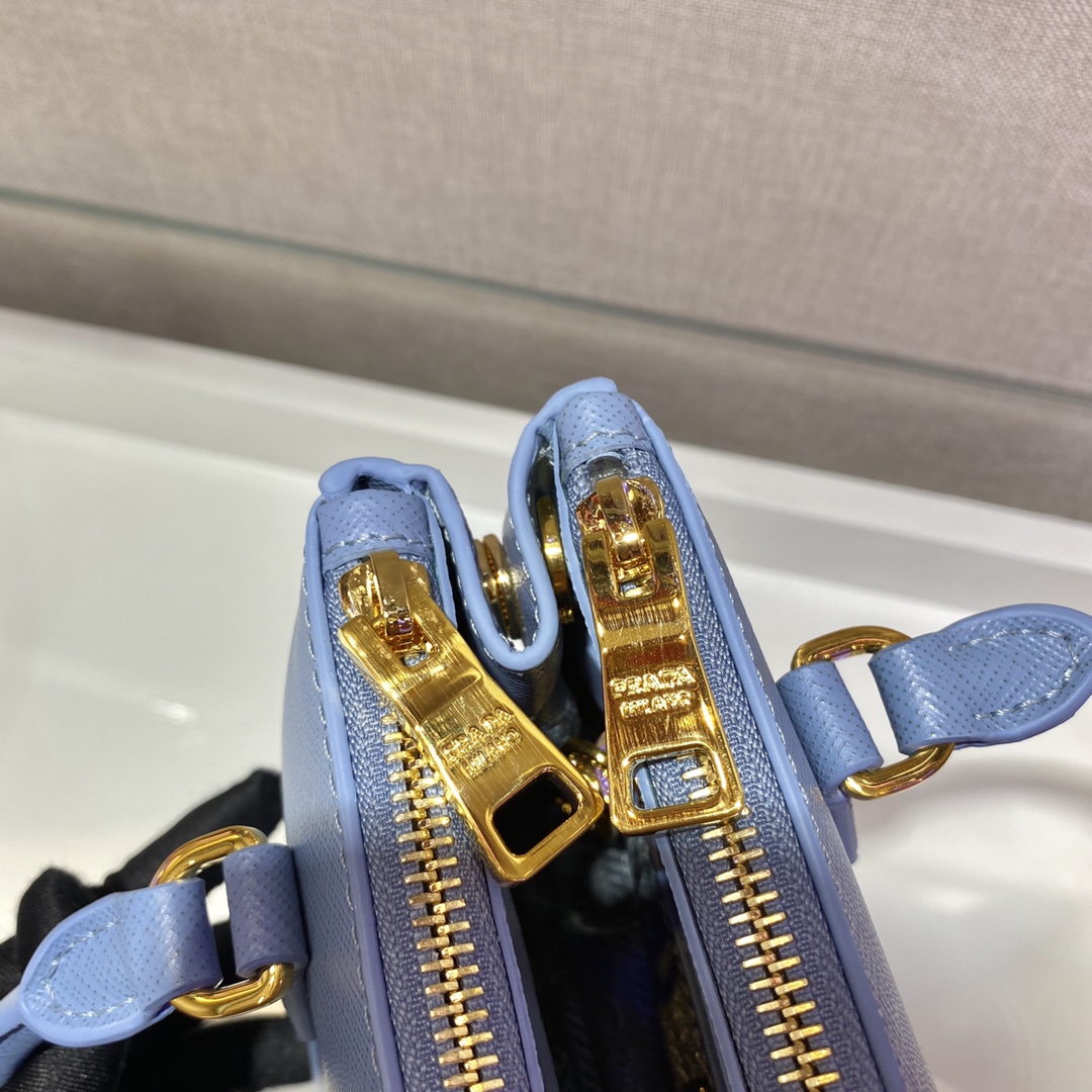 Prada Galleria Saffiano Leather Micro-Bag(20-14.5-9.5cm)   1BA906 - FashionPlug