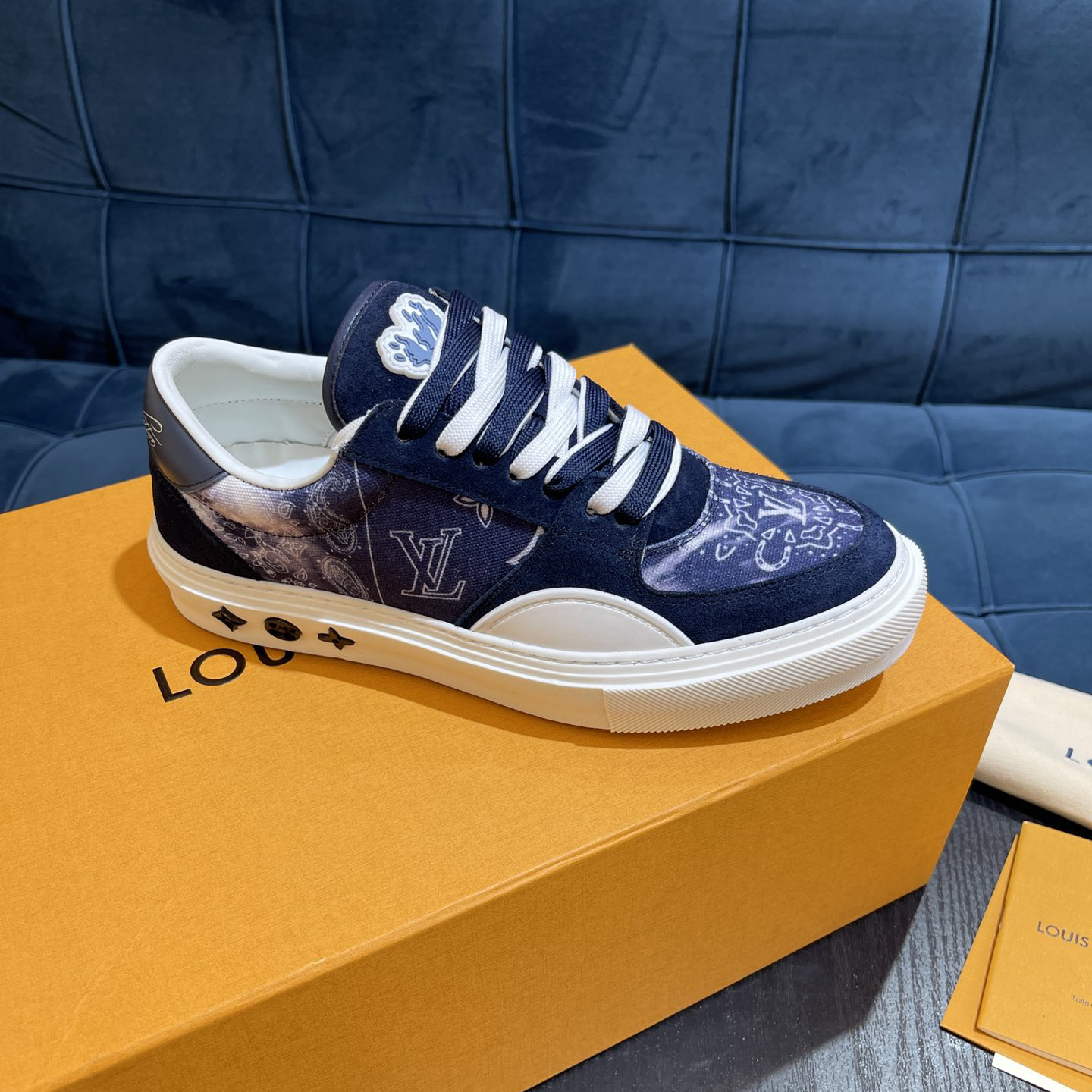 Louis Vuitton LV Ollie Sneaker       1AA7ME - FashionPlug