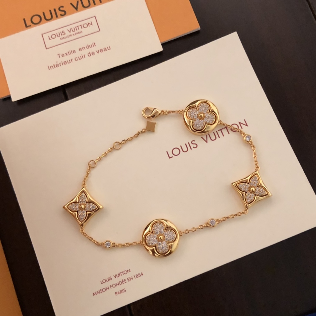 Louis Vuitton Color Blossom BB Multi-Motifs Bracelet   Q95650 - FashionPlug