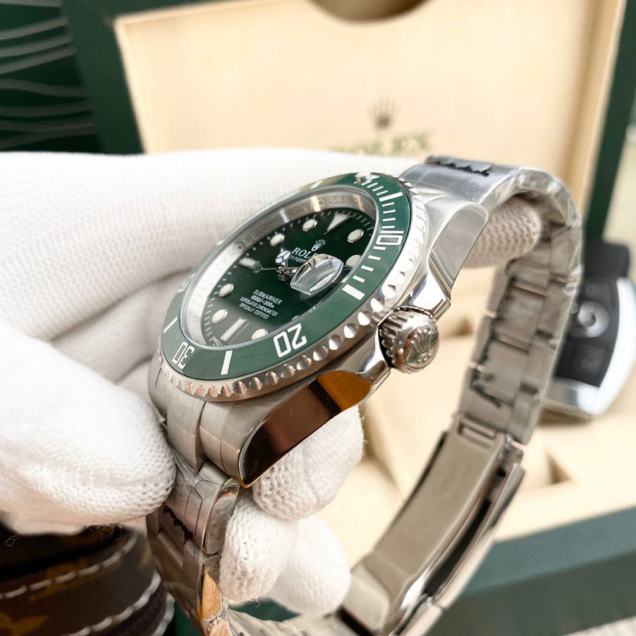 Rolex High Quality Oyster Perpetua Dark Green Dial Watch - FashionPlug