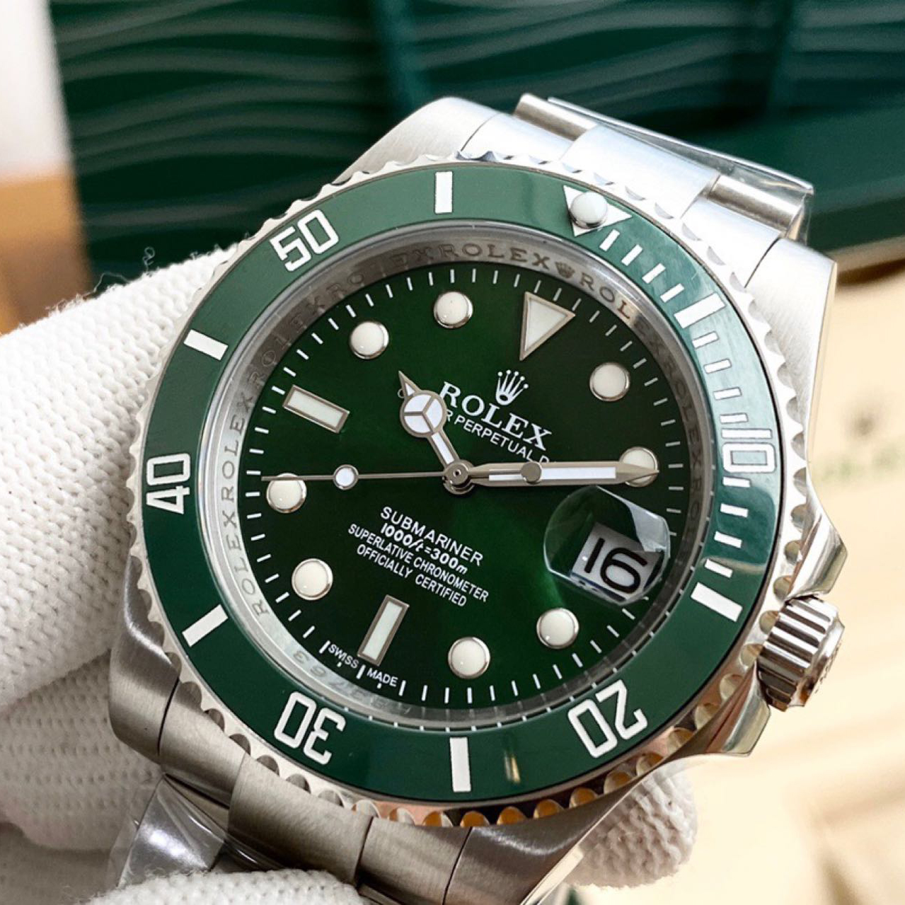 Rolex High Quality Oyster Perpetua Dark Green Dial Watch - FashionPlug