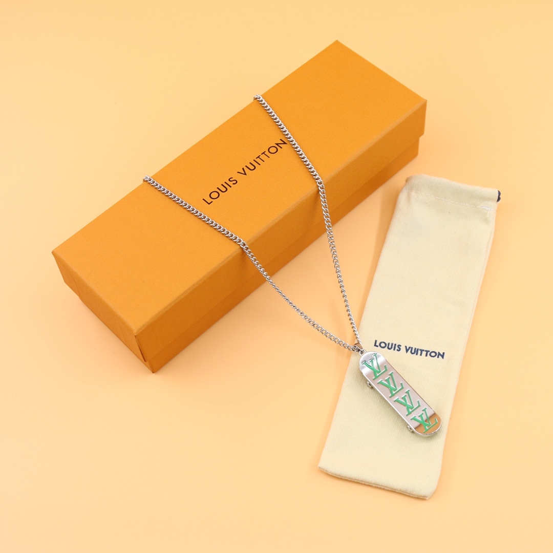 Louis Vuitton LV Skateboard Pendant   MP3277 - FashionPlug