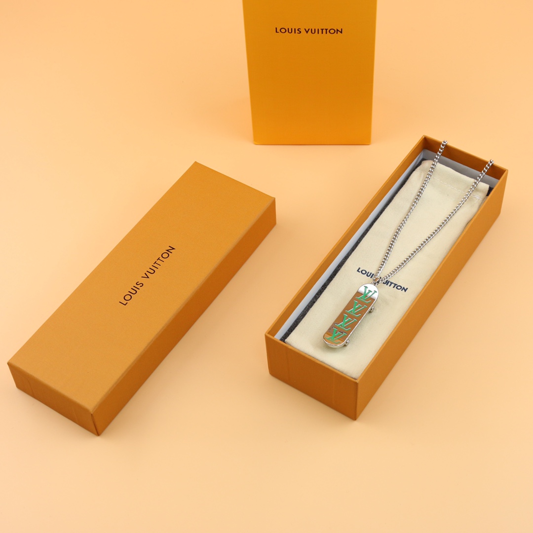 Louis Vuitton LV Skateboard Pendant   MP3277 - FashionPlug