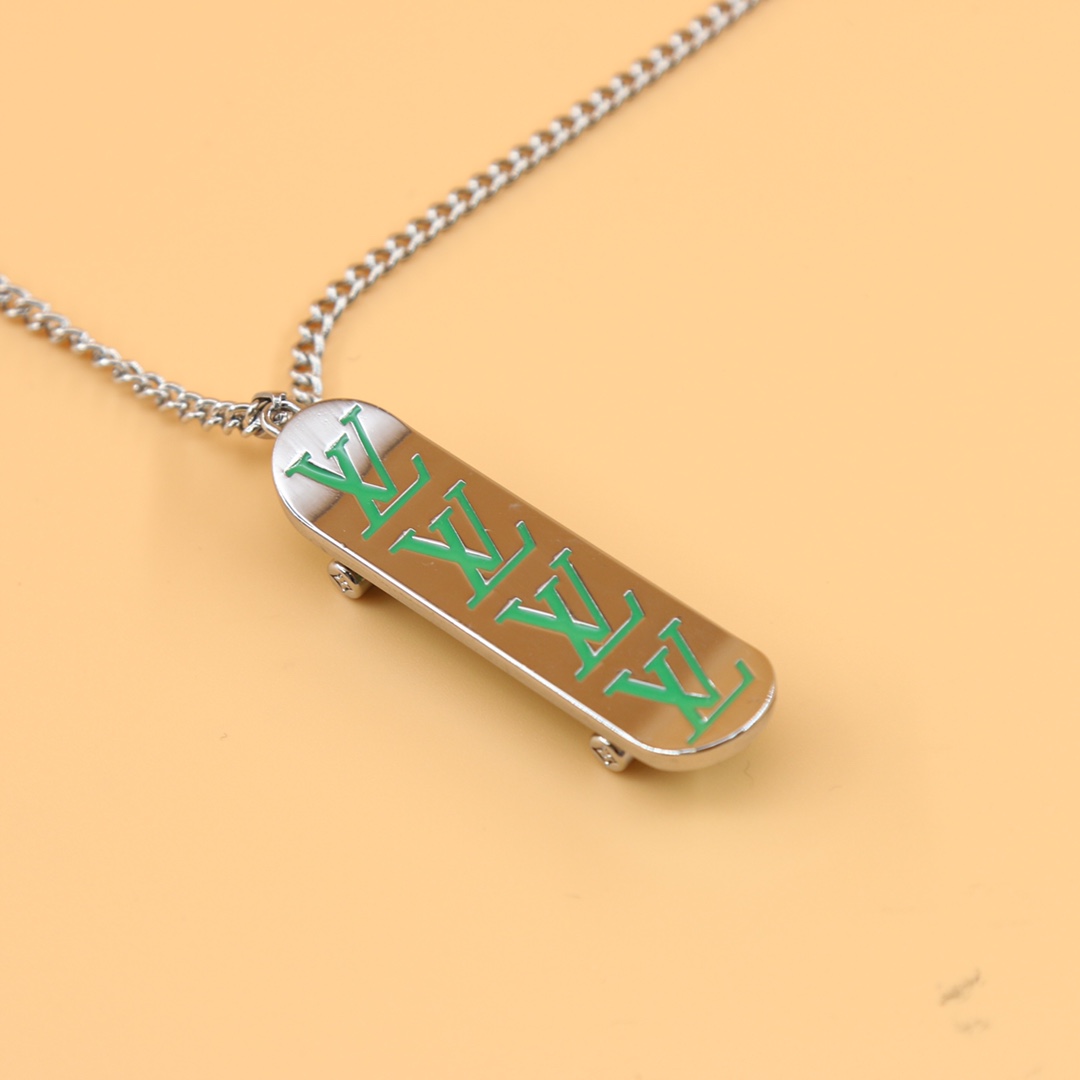 Louis Vuitton LV Skateboard Pendant   MP3277 - FashionPlug